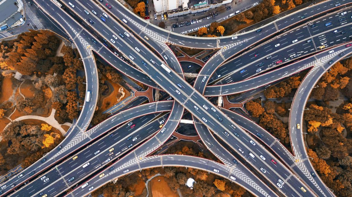 Z6��������Ȧ���й����ٷ���վ